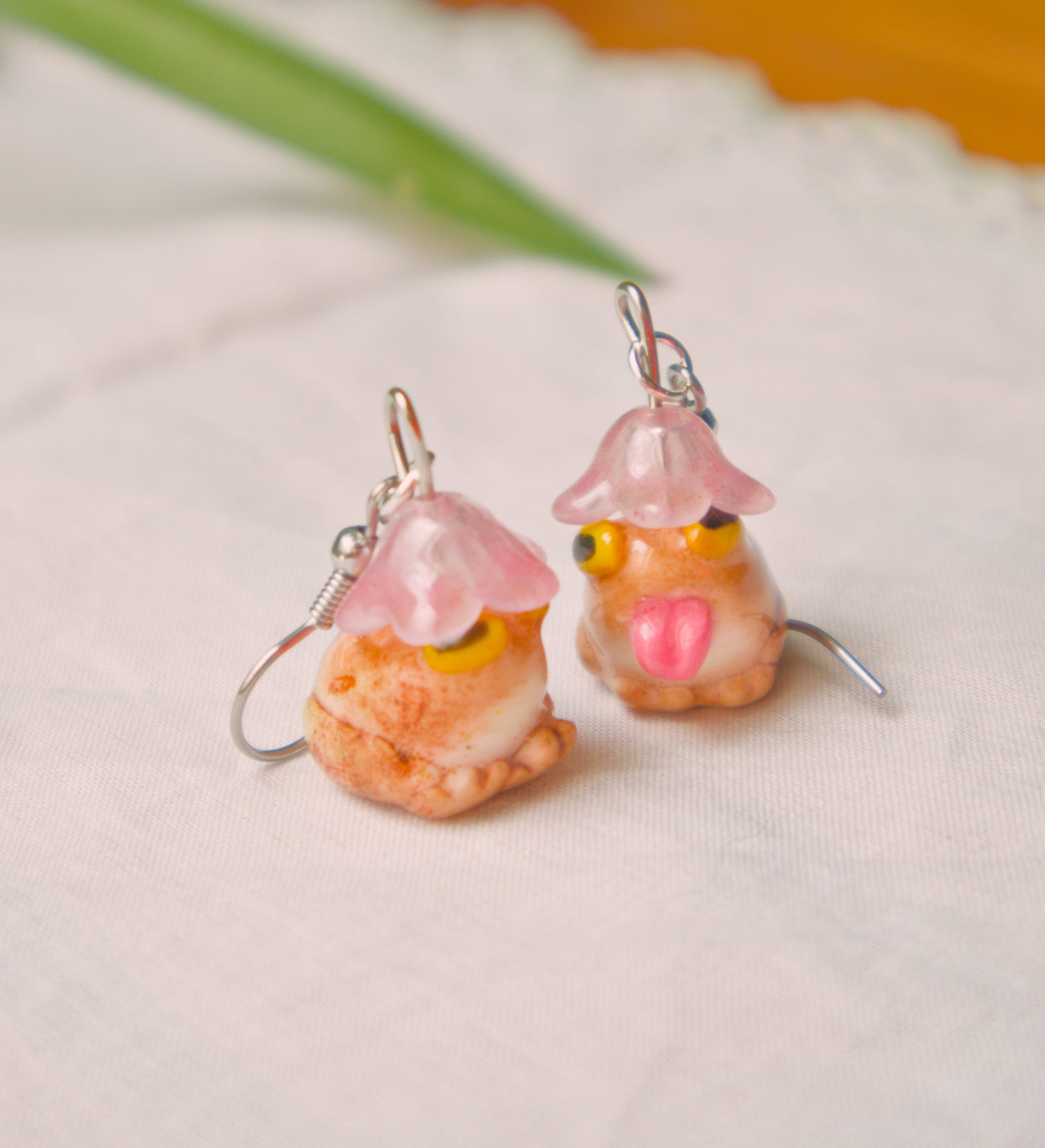 Silly Flower Frogs Earrings