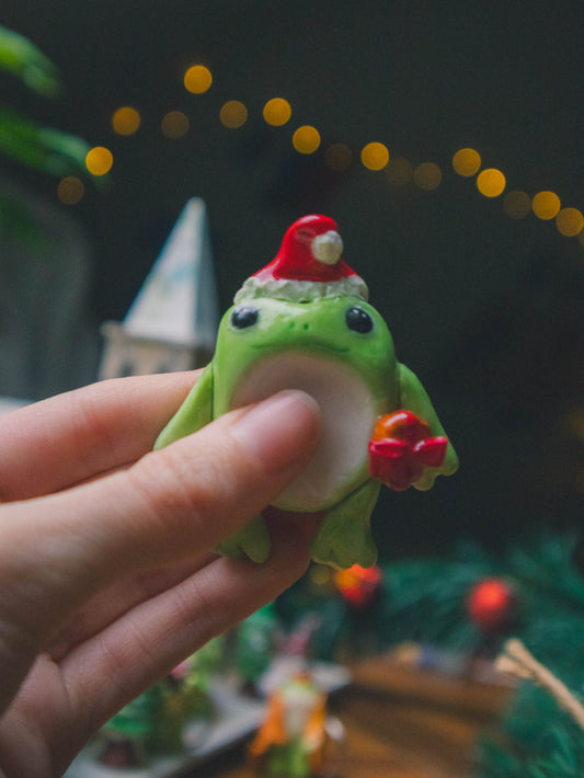 Froggy Christmas Pocket Worry Stone